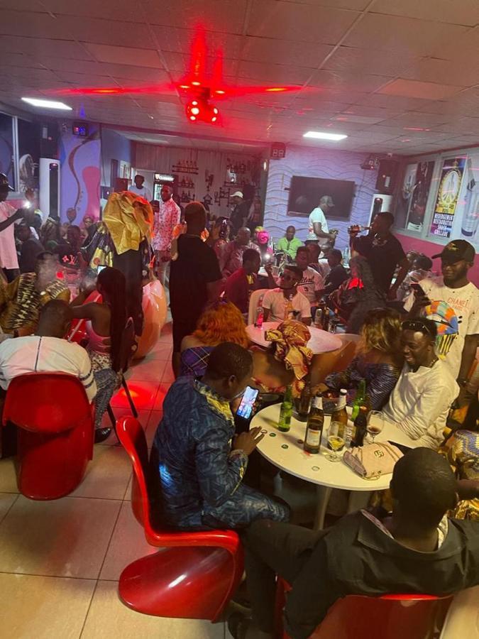 Palace Des Rois Douala Ngoại thất bức ảnh