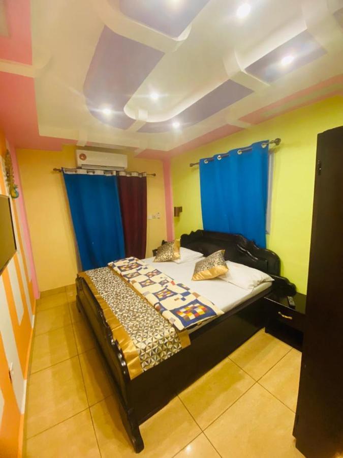 Palace Des Rois Douala Ngoại thất bức ảnh